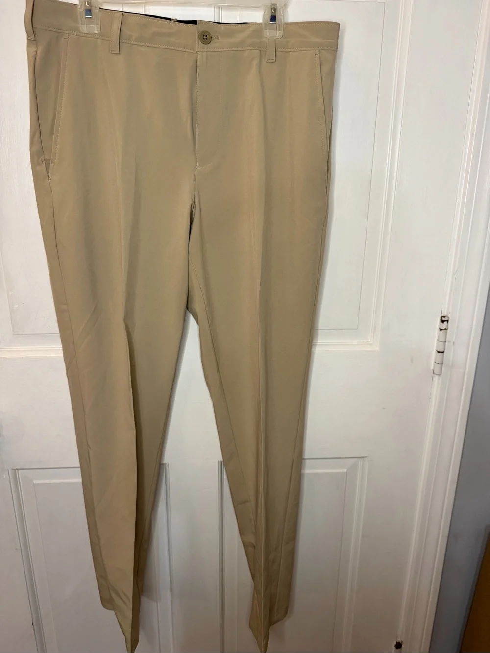 IZOD Golf Men’s Beige Khaki Flat Front Straight Stretch Pants 34x32 45FF291